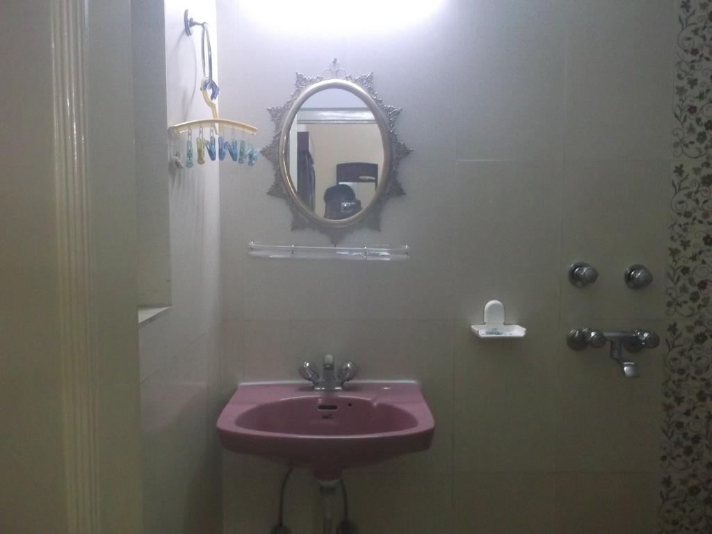 Hotel Mahamaya Bodh Gaya Rom bilde
